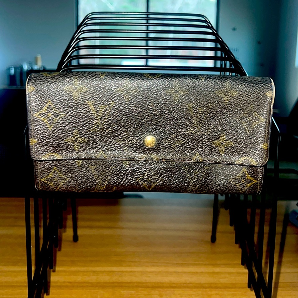 Authentic LV monogram long wallet.